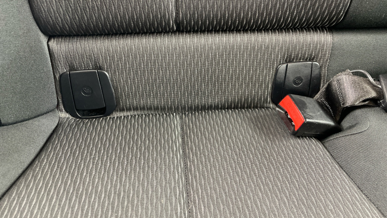 BMW 1 Series 118i [1.5] SE 5dr [Nav] Petrol Hatchback